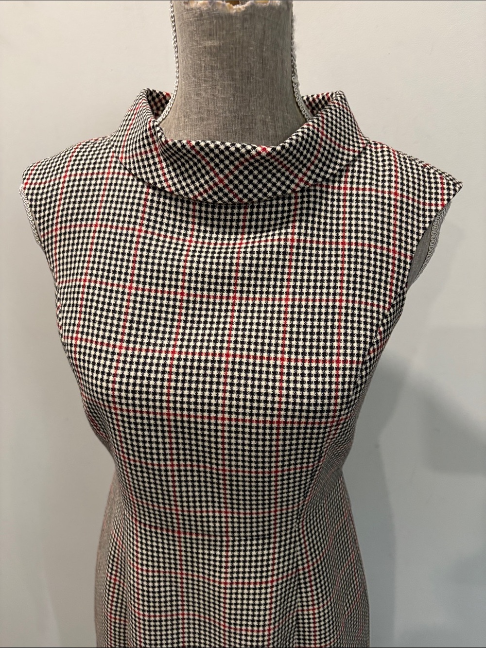 Brooks Brothers Wool Houndstooth Sheath Dress Cowl Neck 2P Black Red - Picture 4 of 15